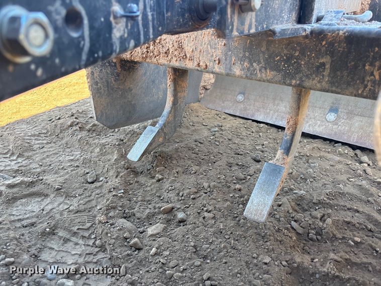 image for item ER7643 2023 Bobcat CT2040 MFWD tractor