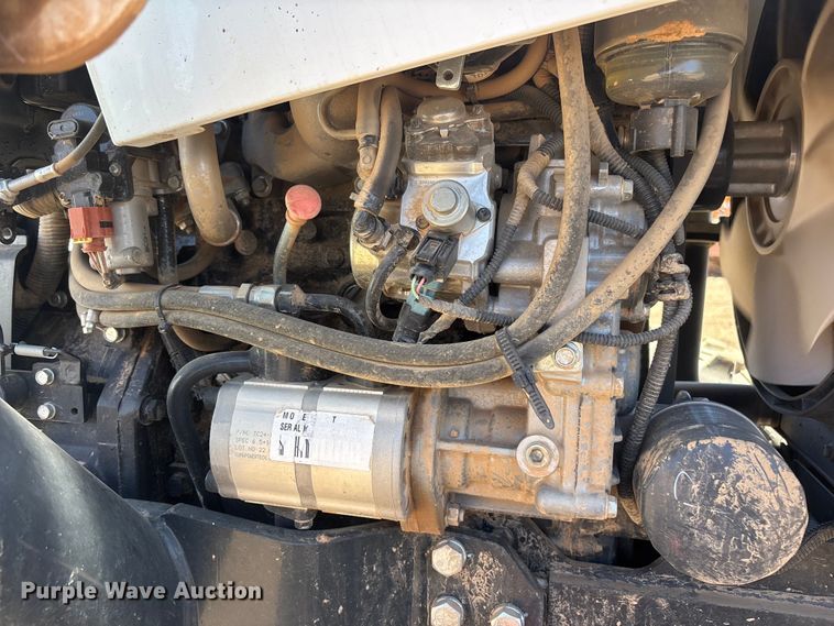image for item ER7643 2023 Bobcat CT2040 MFWD tractor