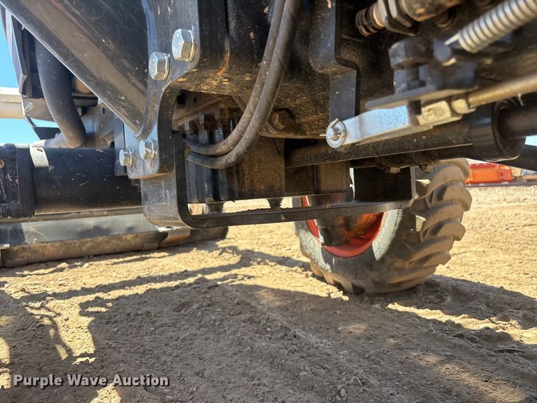 image for item ER7643 2023 Bobcat CT2040 MFWD tractor