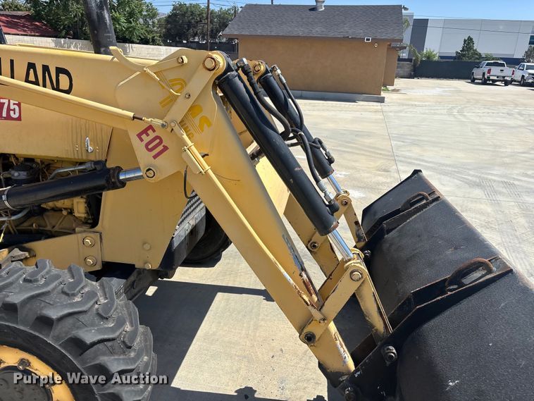 image for item ER7651 1999 New Holland 545D industrial tractor