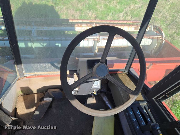 image for item ET5095 Hesston 6550 swather / windrower