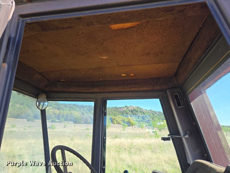 image for item ET5095 Hesston 6550 swather / windrower