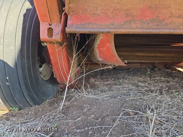 image for item ET5095 Hesston 6550 swather / windrower