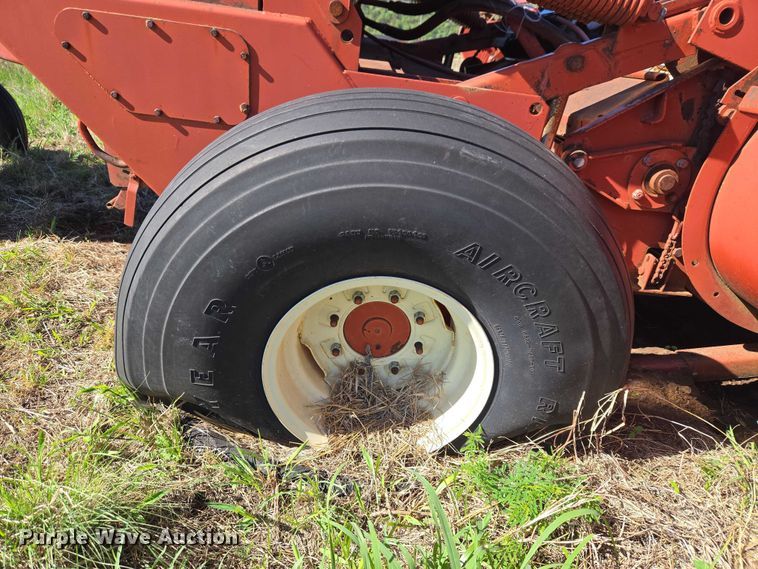 image for item ET5095 Hesston 6550 swather / windrower