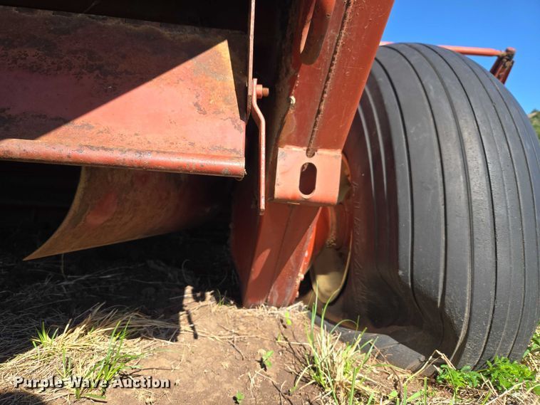 image for item ET5095 Hesston 6550 swather / windrower