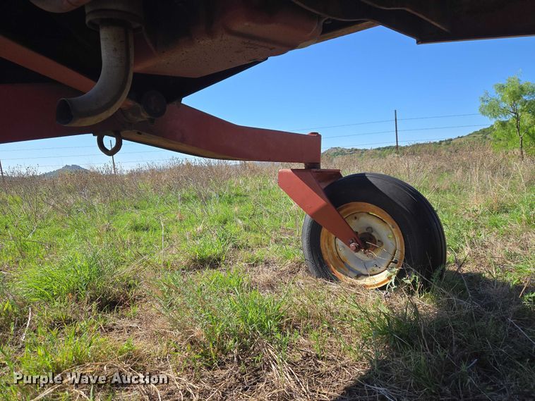 image for item ET5095 Hesston 6550 swather / windrower