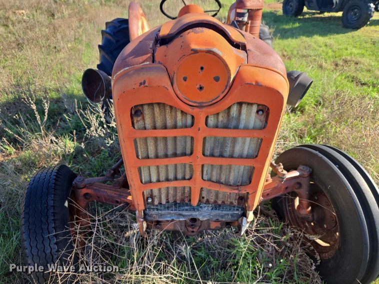 image for item ET5149 Ford 851 tractor
