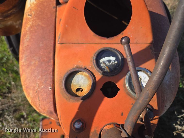 image for item ET5149 Ford 851 tractor