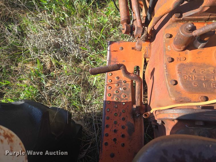 image for item ET5149 Ford 851 tractor