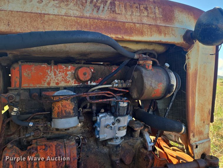 image for item ET5149 Ford 851 tractor