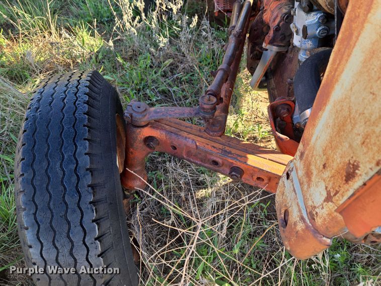 image for item ET5149 Ford 851 tractor