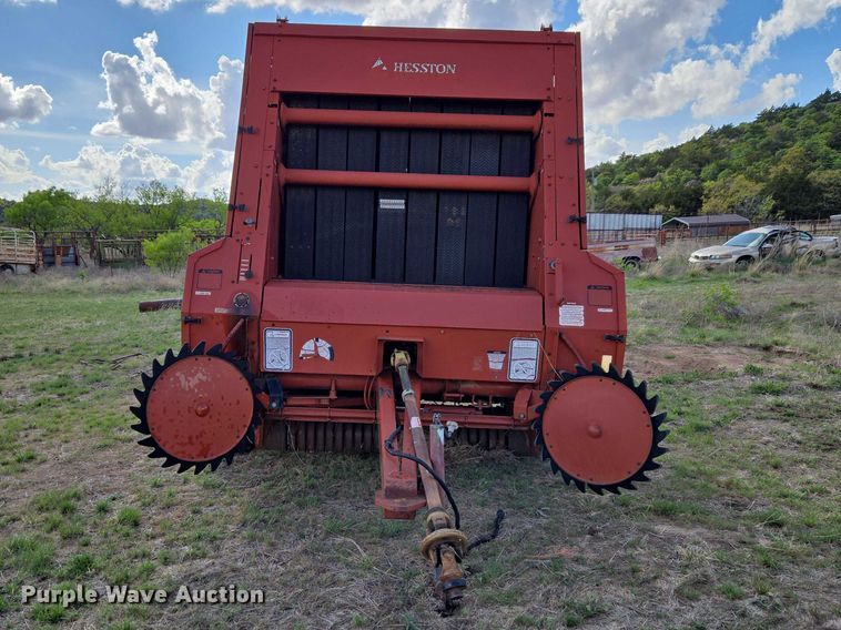 image for item ET5152 Hesston 565A round baler