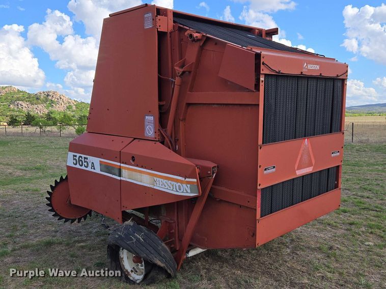 image for item ET5152 Hesston 565A round baler