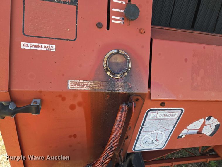 image for item ET5152 Hesston 565A round baler