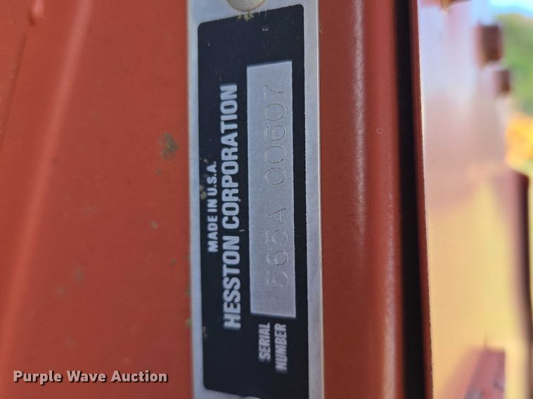 image for item ET5152 Hesston 565A round baler