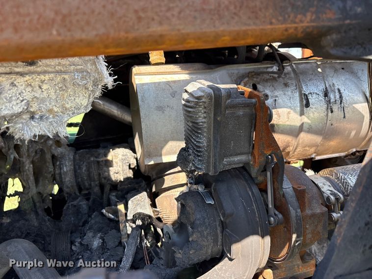 image for item EU5715 2018 John Deere 6215R 4WD tractor