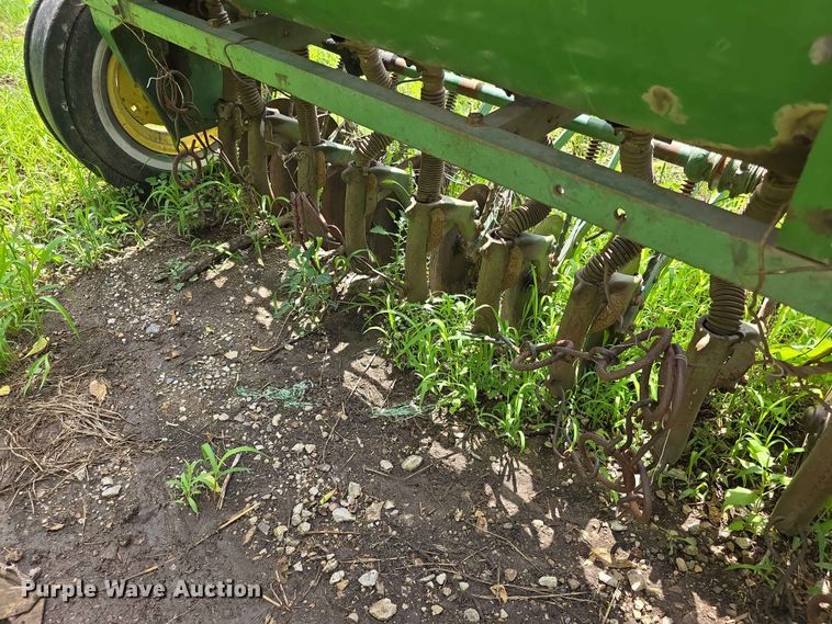 image for item EV2171 John Deere FBB grain drill