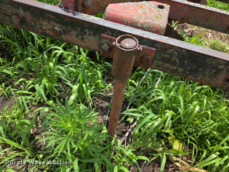 image for item EV2191 Massey Ferguson 86  plow