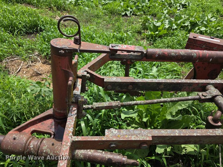 image for item EV2191 Massey Ferguson 86  plow