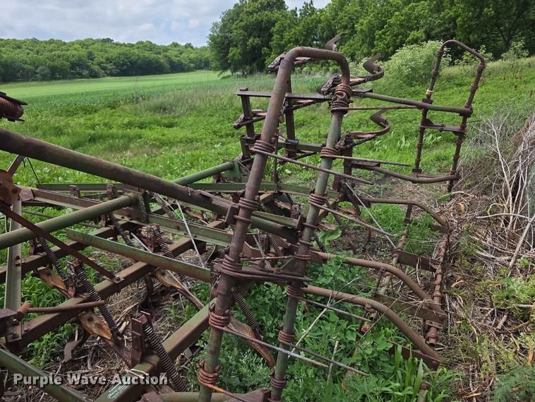 image for item EV2192 Glencoe  field cultivator