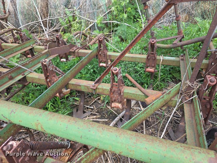 image for item EV2192 Glencoe  field cultivator