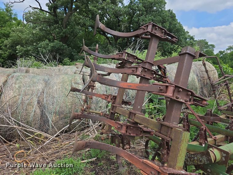 image for item EV2192 Glencoe  field cultivator