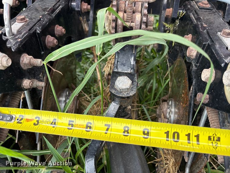 image for item EW0018 Sunflower SF9435 grain drill
