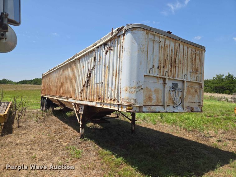 image for item EW0291 1979 Pullman Trailmobile 0VGH-5CAH grain trailer