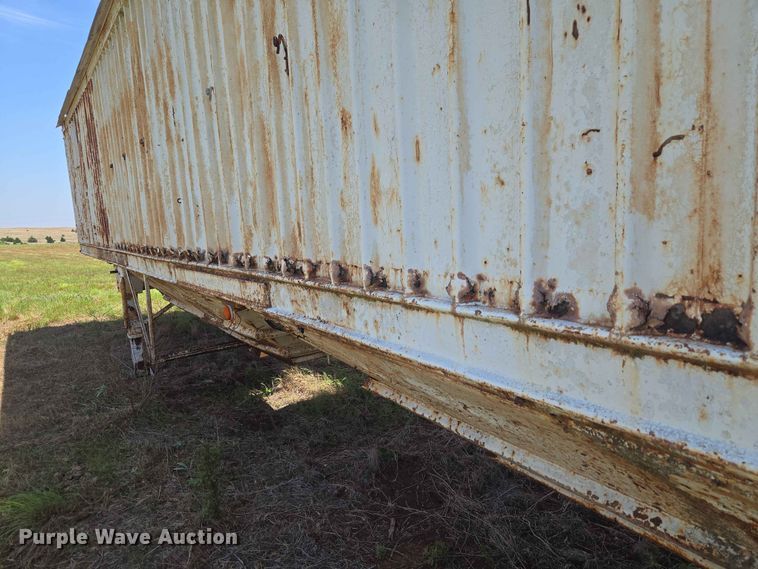image for item EW0291 1979 Pullman Trailmobile 0VGH-5CAH grain trailer