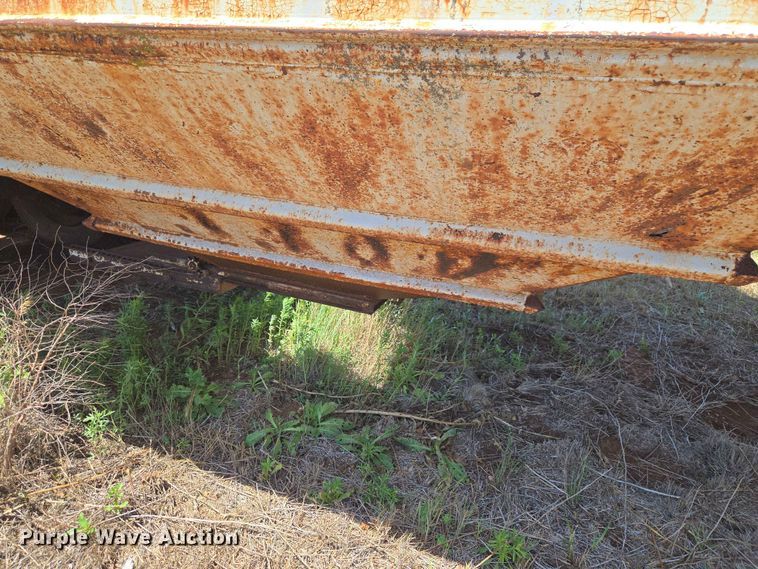 image for item EW0291 1979 Pullman Trailmobile 0VGH-5CAH grain trailer