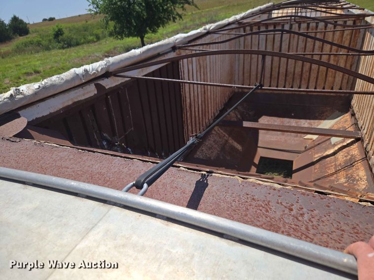 image for item EW0291 1979 Pullman Trailmobile 0VGH-5CAH grain trailer