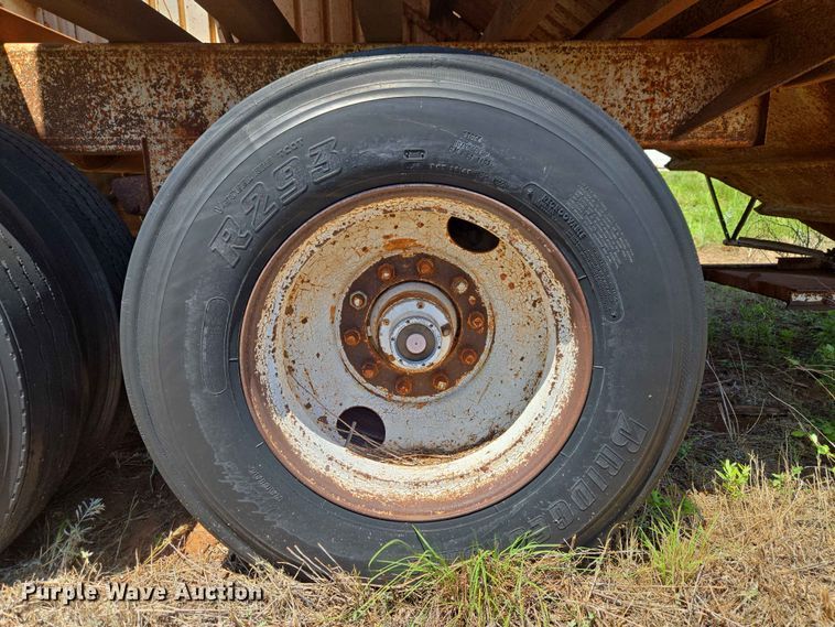 image for item EW0291 1979 Pullman Trailmobile 0VGH-5CAH grain trailer