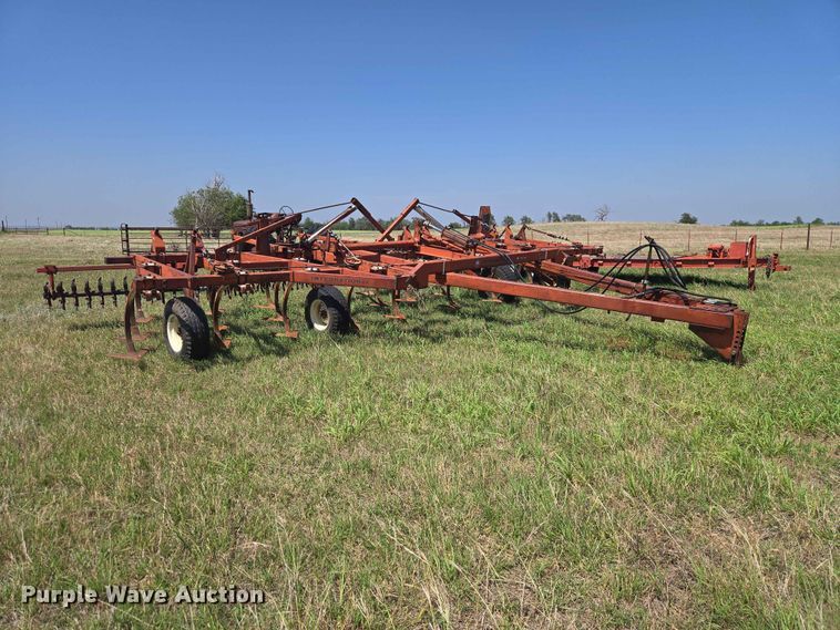 image for item EW0293 International 55 Chiel plow field cultivator
