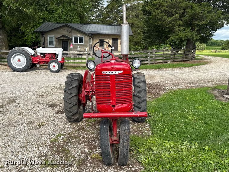 image for item FB5713 1941 Farmall B tractor