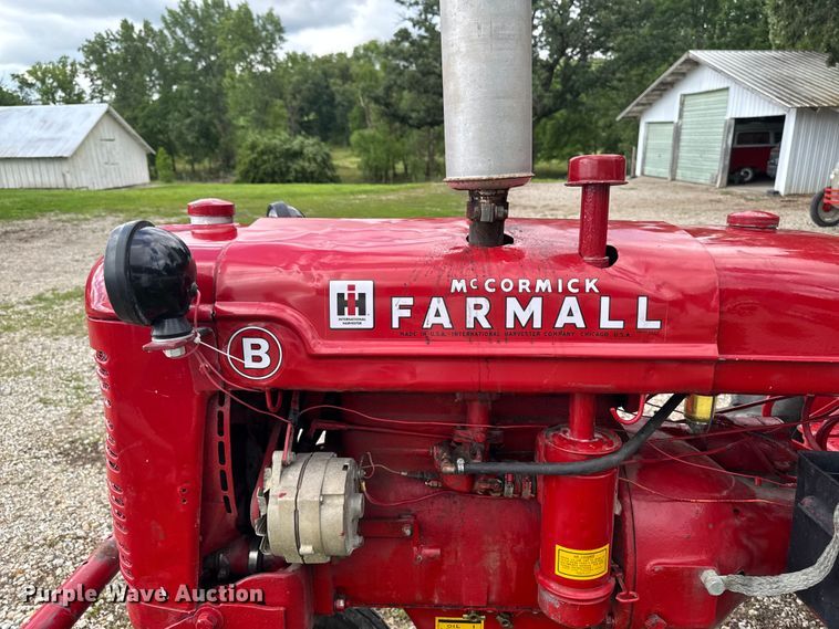 image for item FB5713 1941 Farmall B tractor