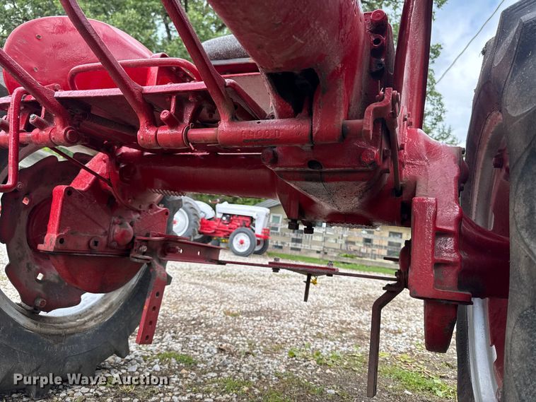 image for item FB5713 1941 Farmall B tractor