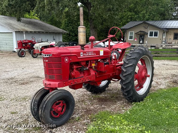 image for item FB5714 Farmall H tractor