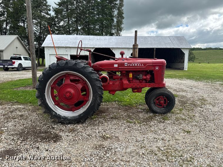 image for item FB5714 Farmall H tractor