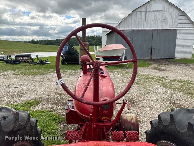 image for item FB5714 Farmall H tractor