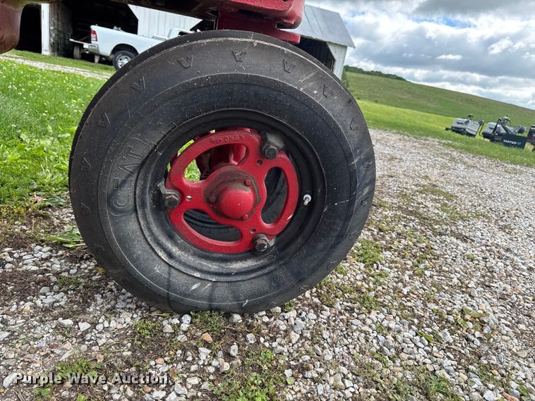 image for item FB5714 Farmall H tractor