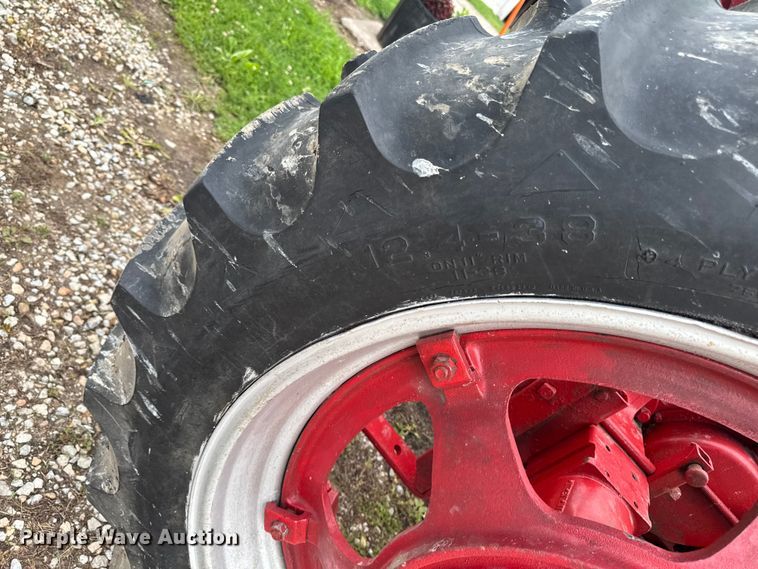 image for item FB5714 Farmall H tractor