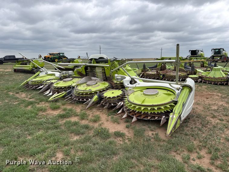 image for item FB6751 2017 Claas Orbis 750 rotary forage head