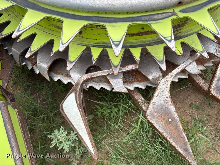 image for item FB6751 2017 Claas Orbis 750 rotary forage head