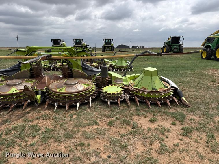 image for item FB6752 Claas Orbis 750 rotary forage head