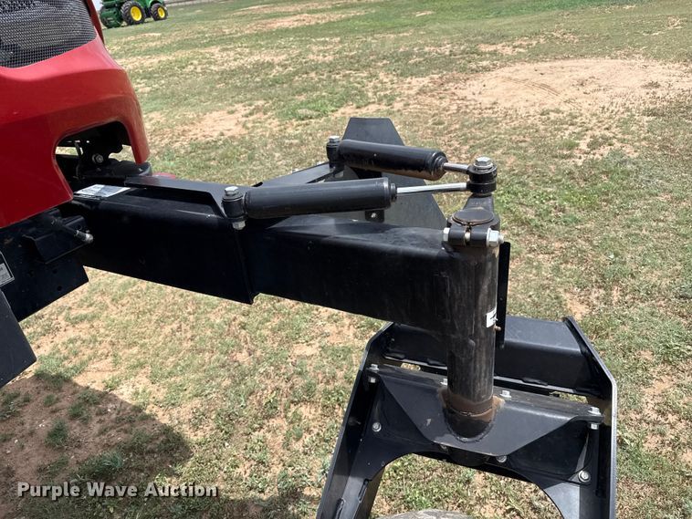 image for item FB6754 2022 Macdon M1240 swather / windrower
