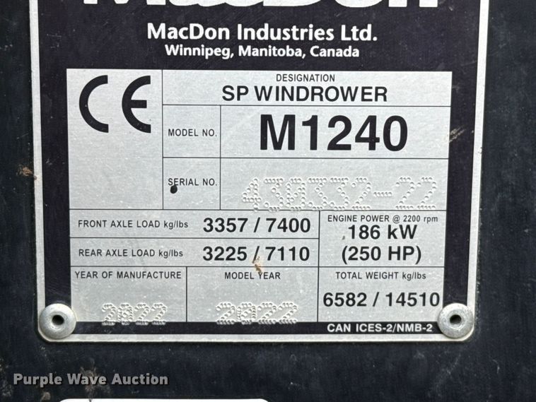 image for item FB6754 2022 Macdon M1240 swather / windrower