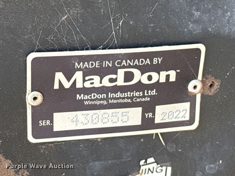 image for item FB6755 2022 Macdon M1240 swather / windrower