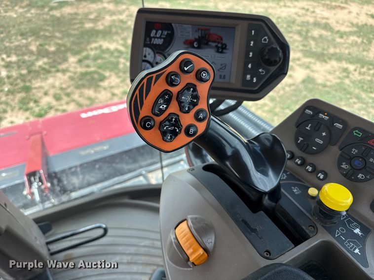 image for item FB6755 2022 Macdon M1240 swather / windrower