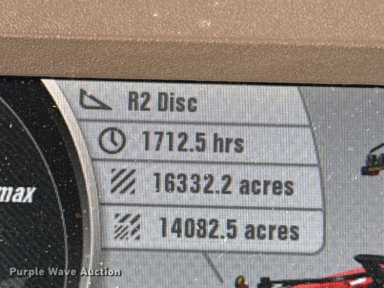 image for item FB6755 2022 Macdon M1240 swather / windrower