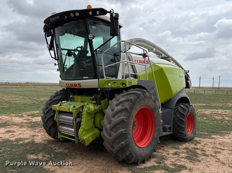image for item FB6756 2023 Claas Jaguar 990 forage harvester
